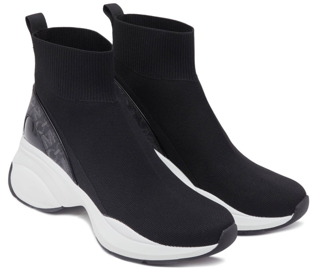 Michael Kors Women's Zuma Bootie, Black Size 7 M